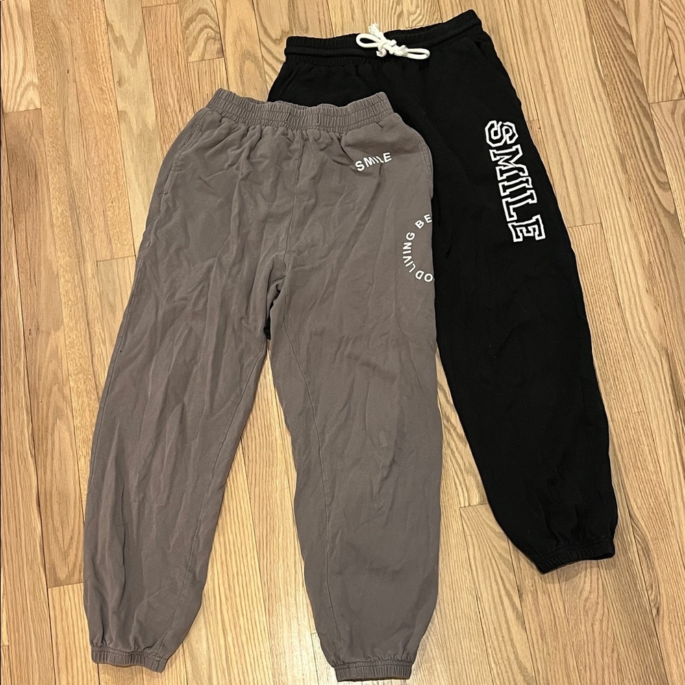 SHEIN Joggers - Black and Gray with Smile Print